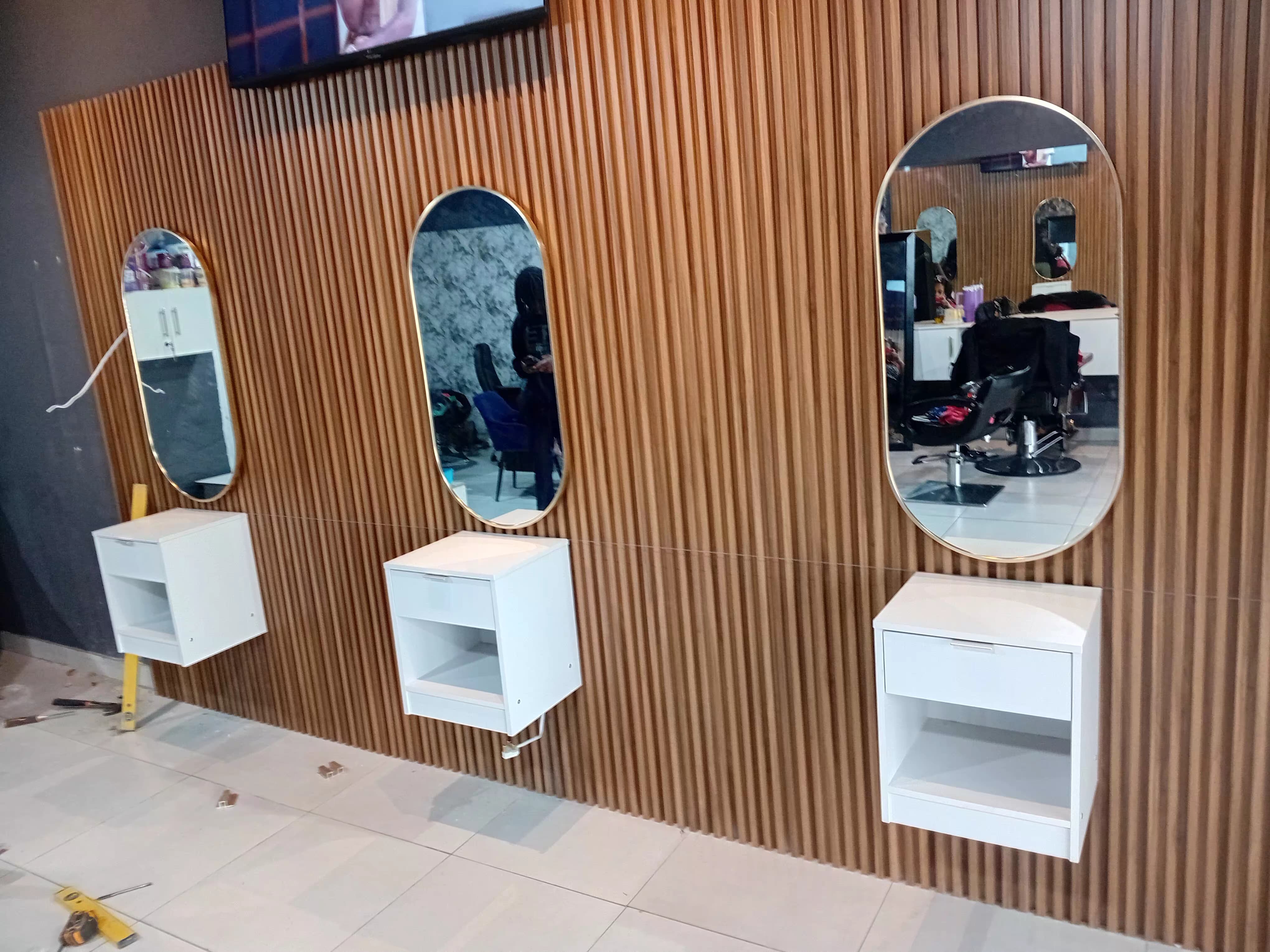 Kitchen renovation with custom joinery and tiling