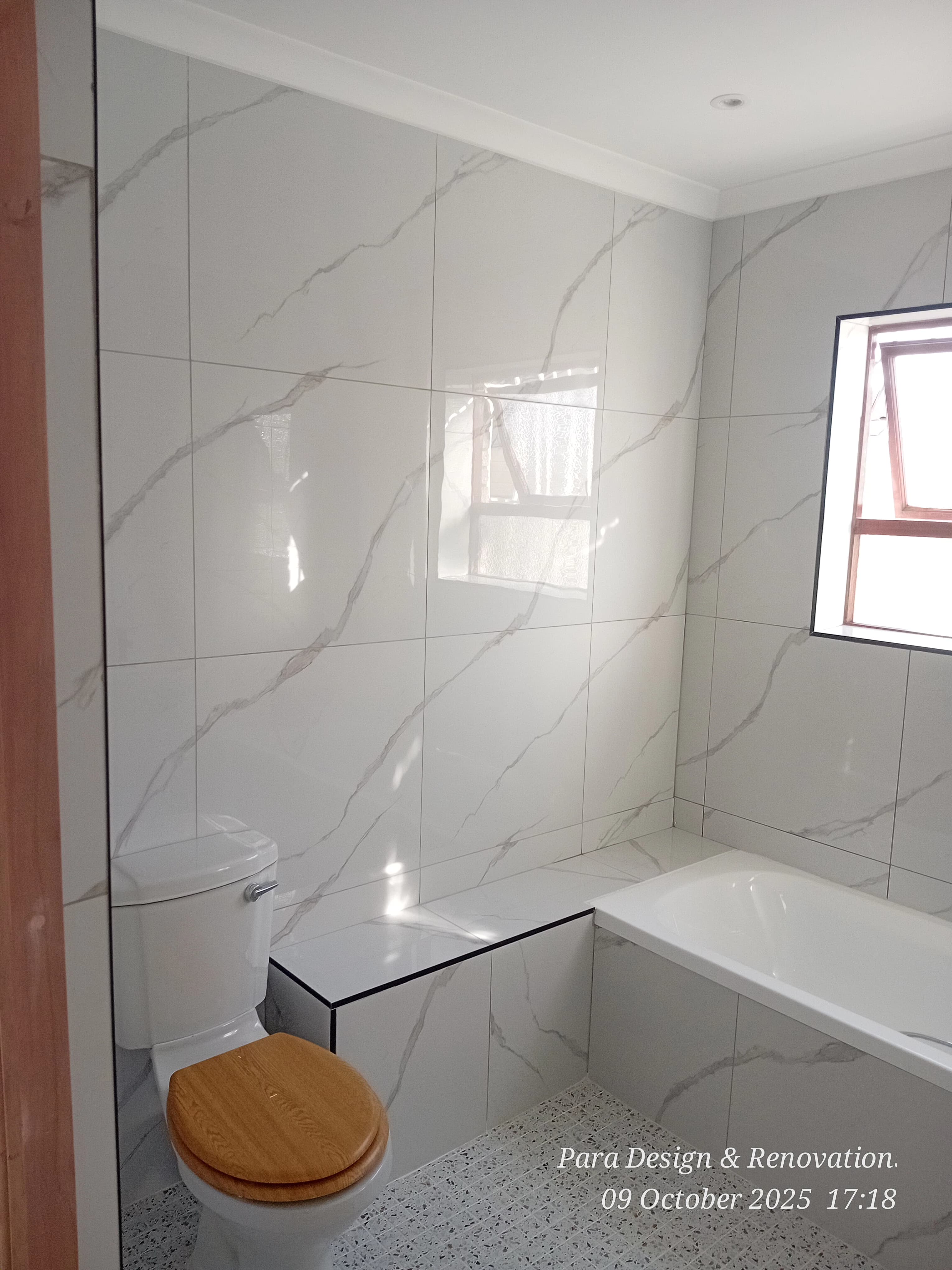 Kitchen countertop and splashback installation